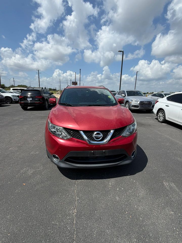 nissan rogue sport 2017 JN1BJ1CP6HW014890 image